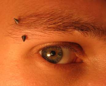 Different Types of Eyebrow Piercing